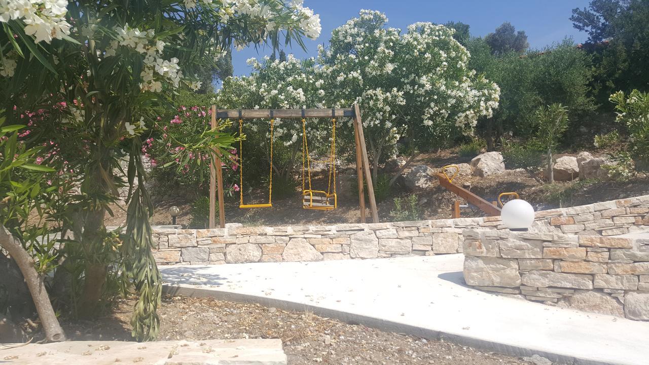 Anthemoessa Villas بيثاغوريو المظهر الخارجي الصورة